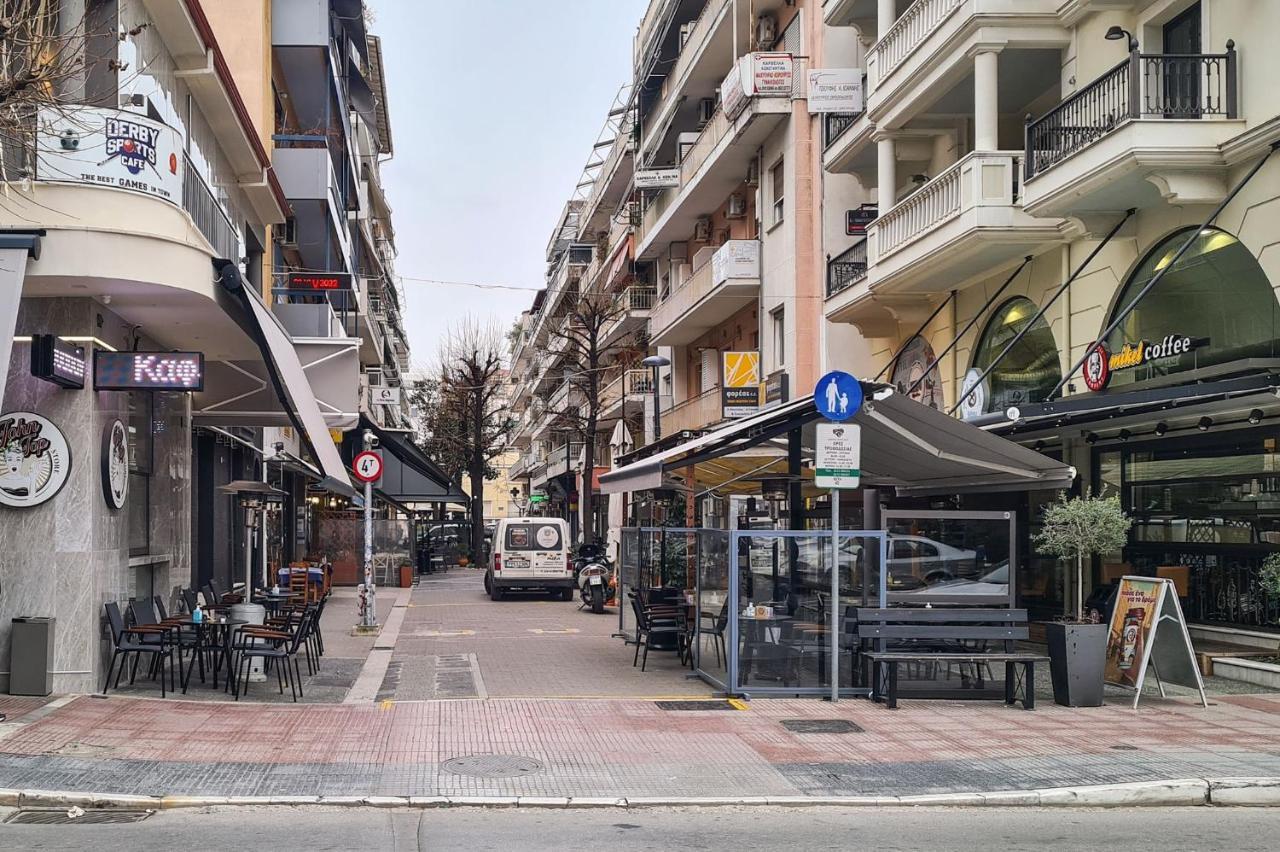 Byt Downtown Flat Лариса Экстерьер фото